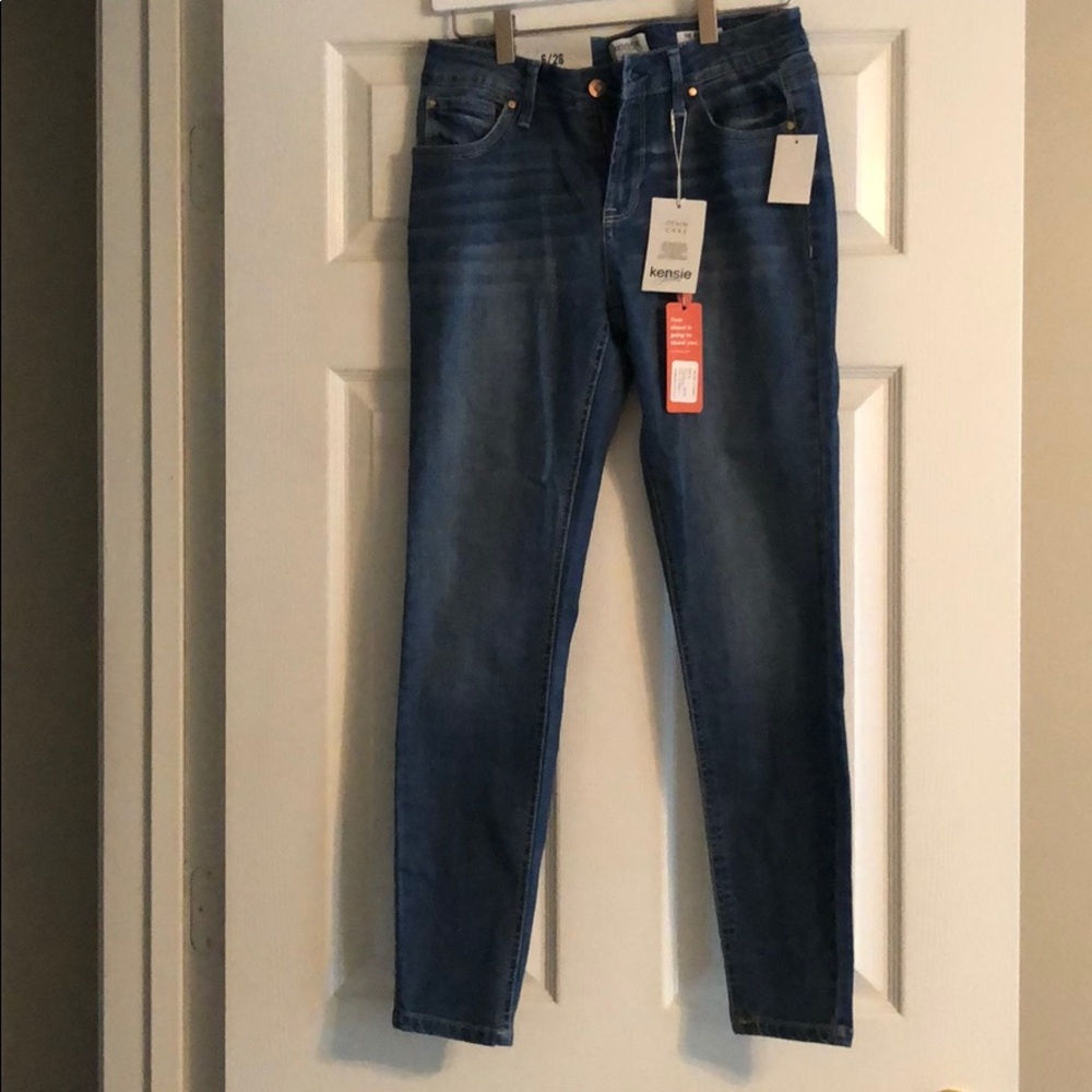 Kensie Ankle Biter Jean